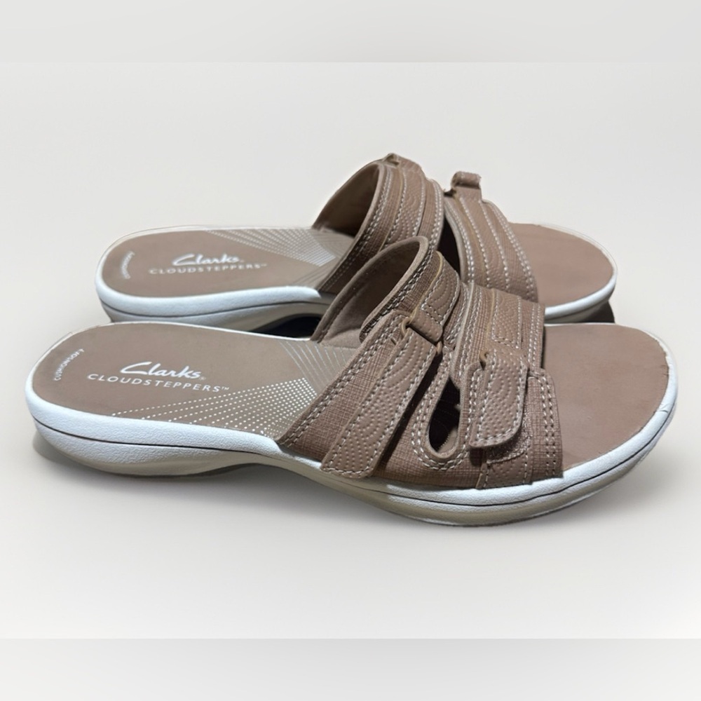 Clarks Cloudsteppers Breeze Slides Comfort Slip On Sandals Women’s Size 6 Shoes
